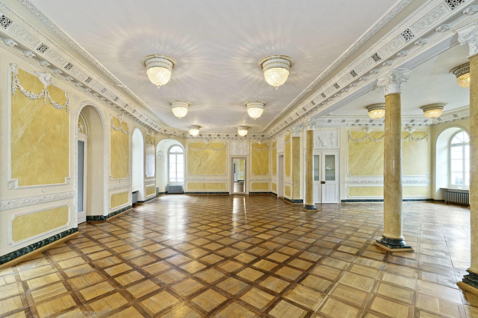 Limmathof Baden - Historisches Haus & Spa Buitenkant foto